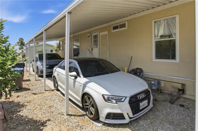 2755 Arrow 61, La Verne, CA 91750