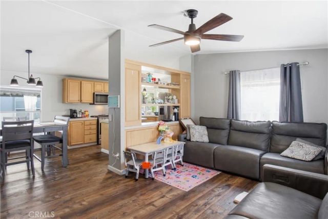 2755 Arrow 61, La Verne, CA 91750