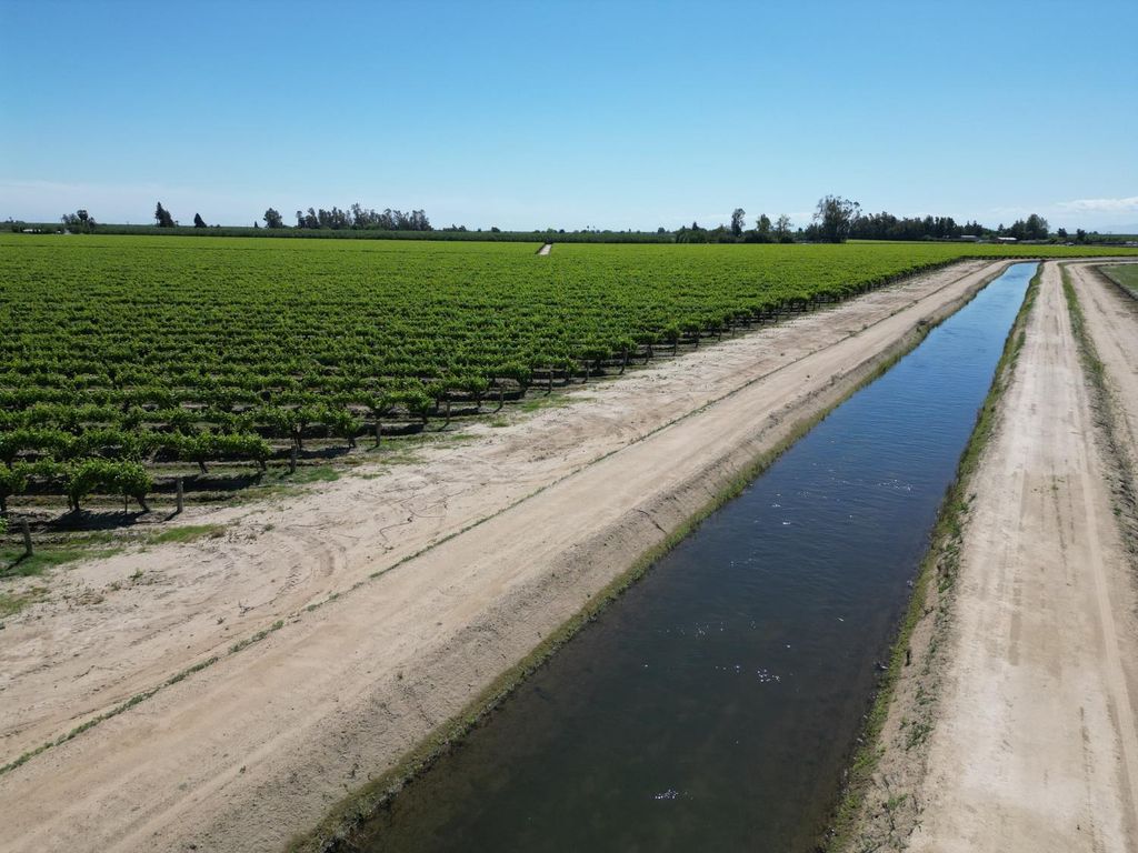 Image 4 of property listing at 0 S Floyd Avenue, Fresno, CA 93706