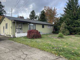 7805 Se 70TH Ave, Portland, OR 97206