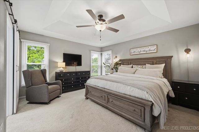 612 Spyglass Court, North Aurora, IL 60542