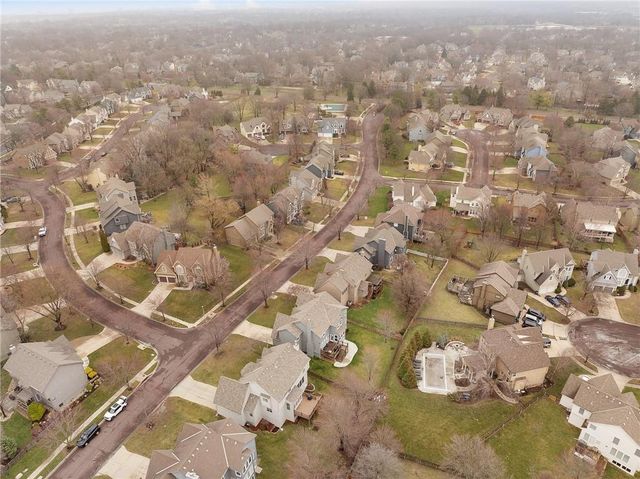 11321 W 131st Street, Overland Park, KS 66213