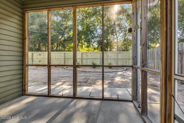 102 NW 4th Street, Oak Island, NC 28465