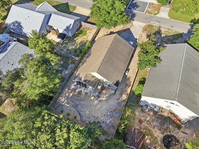 102 NW 4th Street, Oak Island, NC 28465