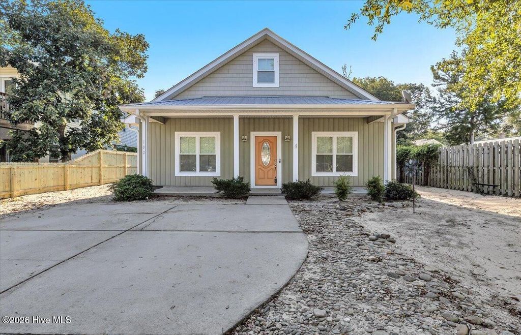 102 NW 4th Street, Oak Island, NC 28465