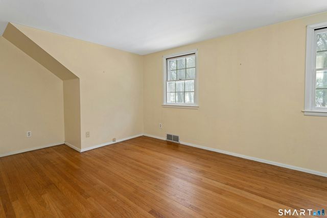 5 Stonehenge Road, Weston, CT 06883