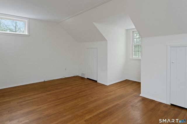 5 Stonehenge Road, Weston, CT 06883