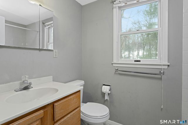 5 Stonehenge Road, Weston, CT 06883