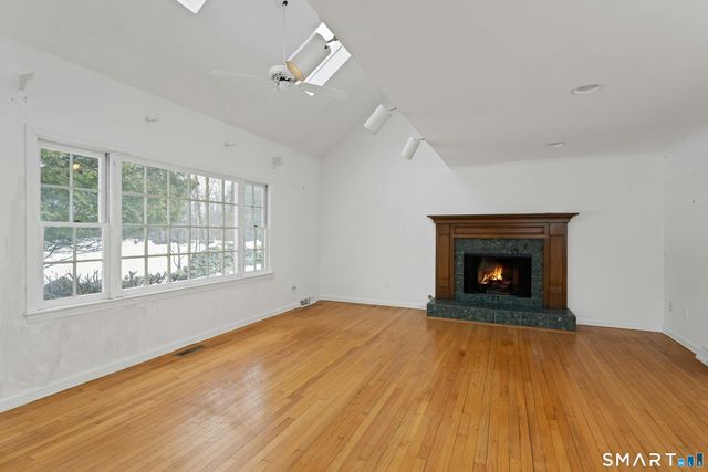 5 Stonehenge Road, Weston, CT 06883