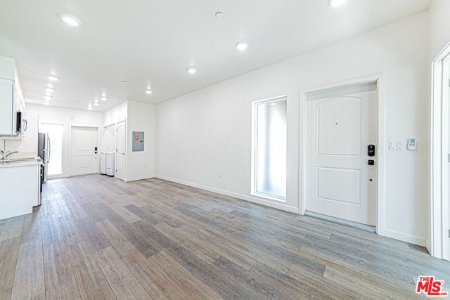 5914 Satsuma Avenue, North Hollywood (los Angeles), CA 91601