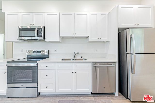 5914 Satsuma Avenue, North Hollywood (los Angeles), CA 91601