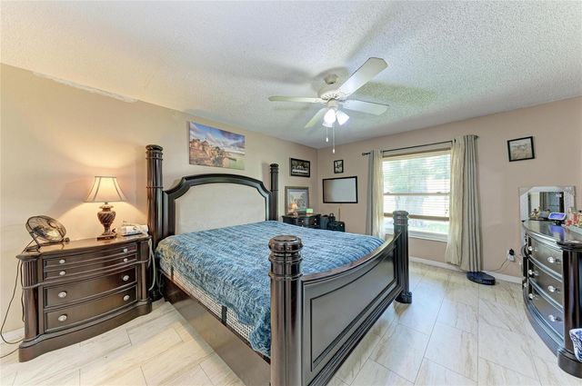 1520 SUNNYHILLS DRIVE, Brandon, FL 33510