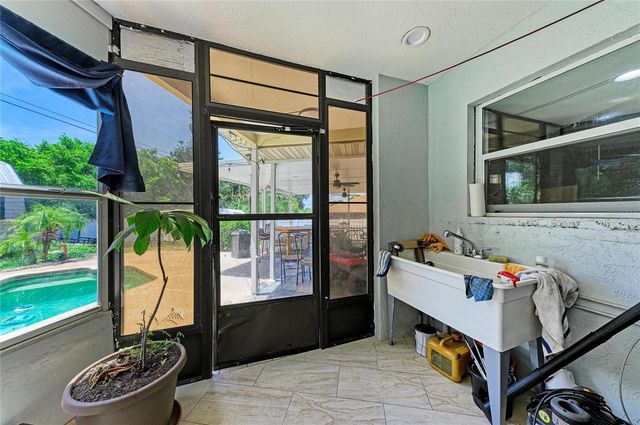 1520 SUNNYHILLS DRIVE, Brandon, FL 33510