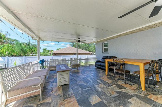 1520 SUNNYHILLS DRIVE, Brandon, FL 33510