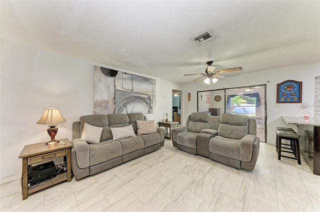 1520 SUNNYHILLS DRIVE, Brandon, FL 33510