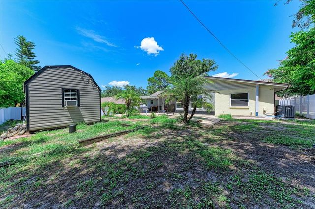 1520 SUNNYHILLS DRIVE, Brandon, FL 33510