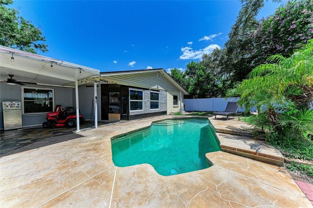 1520 SUNNYHILLS DRIVE, Brandon, FL 33510
