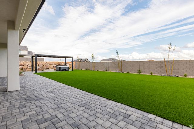 2221 S CARABINER WAY, St. George, UT 84770