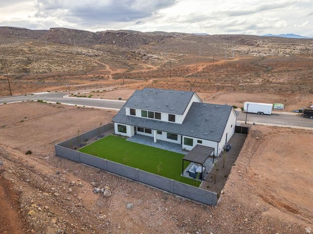 2221 S CARABINER WAY, St. George, UT 84770