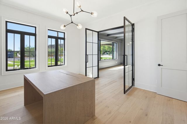 6602 E CHENEY Drive, Paradise Valley, AZ 85253