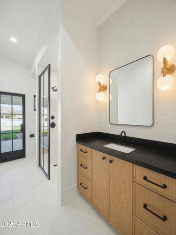 6602 E CHENEY Drive, Paradise Valley, AZ 85253