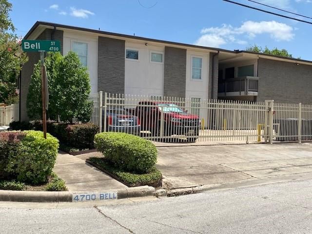 4701 Bell Street 4, Houston, TX 77023