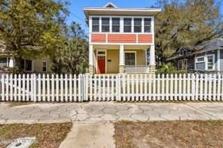 225 E 17TH Street, Jacksonville, FL 32206