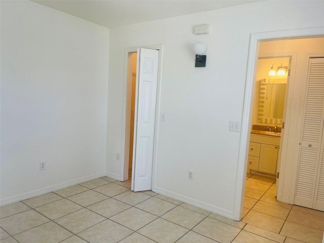506 CARIBBEAN DRIVE B, Davenport, FL 33897