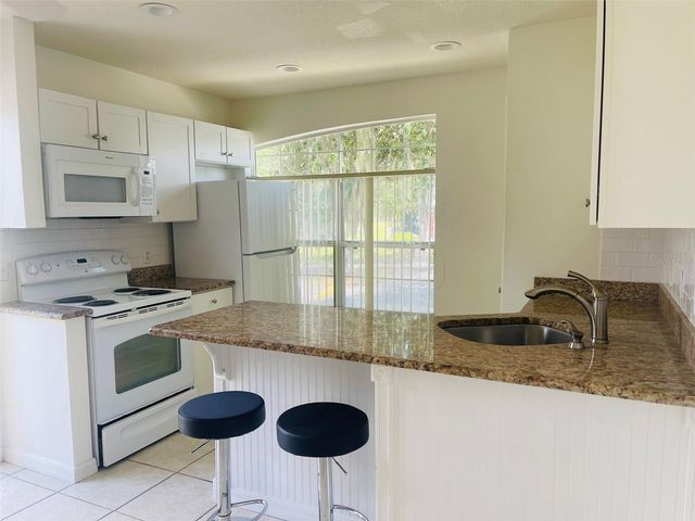 506 CARIBBEAN DRIVE B, Davenport, FL 33897