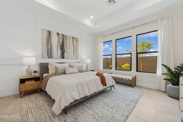 663 E Grayling Road, San Tan Valley, AZ 85140