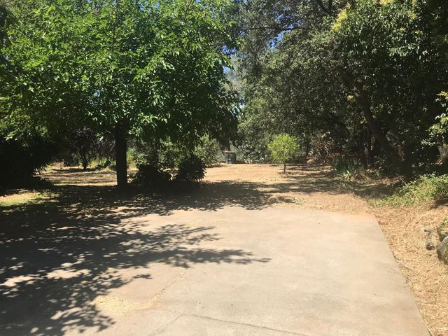 159 E Hillcrest Dr, Auburn, CA 95603