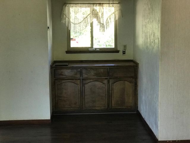 159 E Hillcrest Dr, Auburn, CA 95603