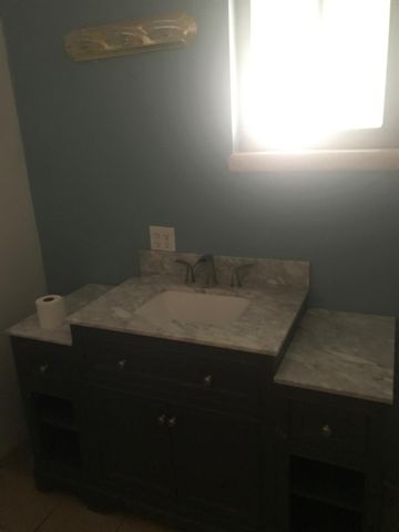 159 E Hillcrest Dr, Auburn, CA 95603