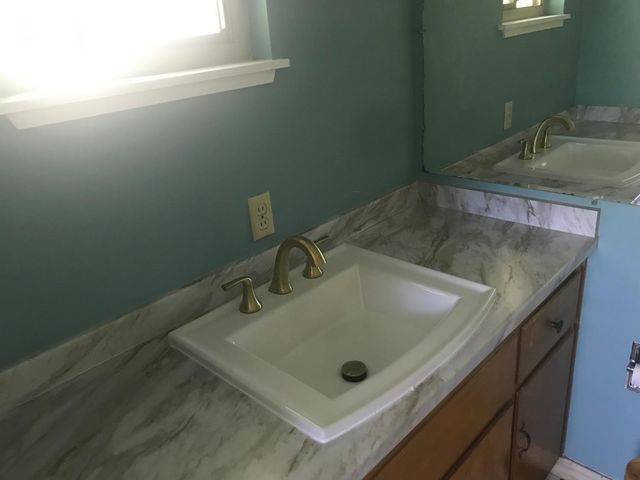 159 E Hillcrest Dr, Auburn, CA 95603