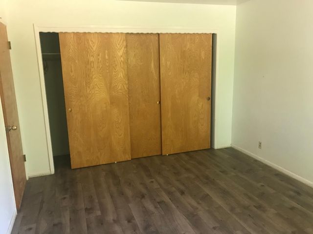 159 E Hillcrest Dr, Auburn, CA 95603