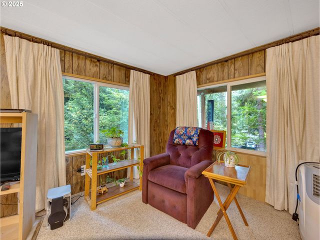 32700 Se LEEWOOD Ln 108, Boring, OR 97009