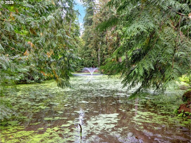 32700 Se LEEWOOD Ln 108, Boring, OR 97009