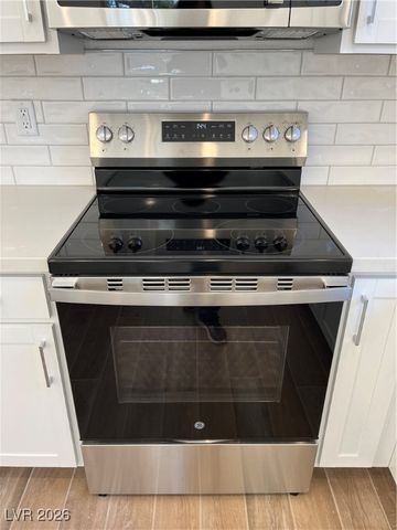 5921 East Via Lido Court, Pahrump, NV 89061