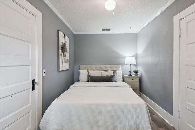 2000 PAGE AVENUE, Orlando, FL 32806