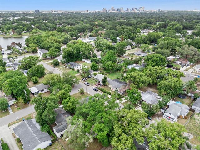 2000 PAGE AVENUE, Orlando, FL 32806