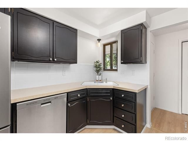 925 Bragg Place, Longmont, CO 80501