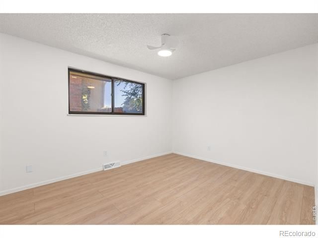 925 Bragg Place, Longmont, CO 80501