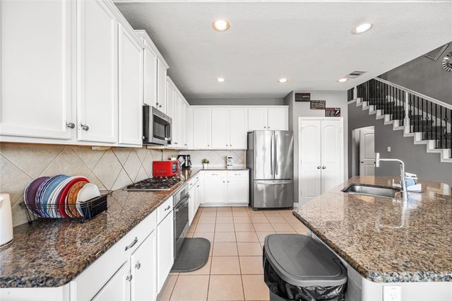 3519 Hawkins Glen Lane, Katy, TX 77449