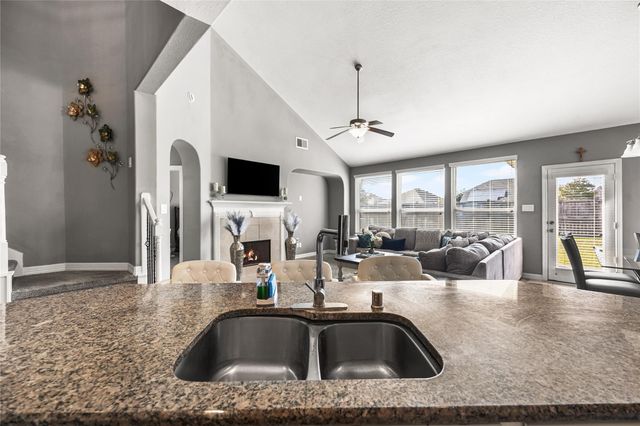 3519 Hawkins Glen Lane, Katy, TX 77449