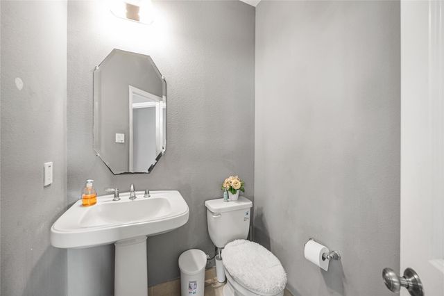 3519 Hawkins Glen Lane, Katy, TX 77449