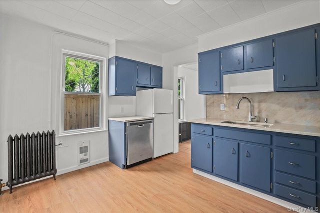 152 Summerfield Street 1 Left, Scarsdale, NY 10583