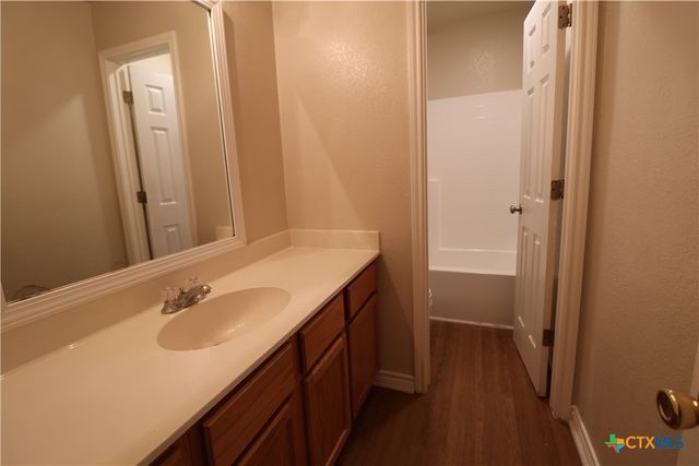 4707 Westcliff Road B, Killeen, TX 76543