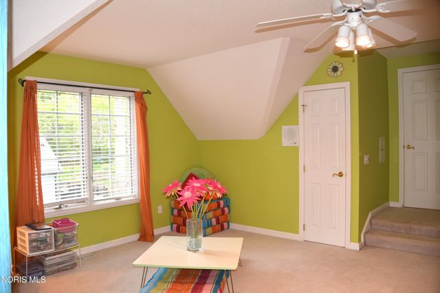 4536 Dovewood Lane, Sylvania, OH 43560