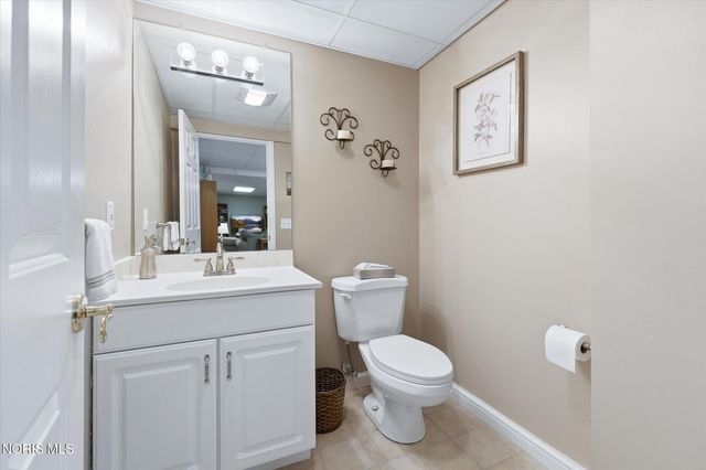 4536 Dovewood Lane, Sylvania, OH 43560