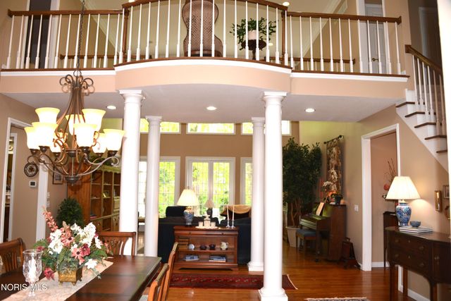 4536 Dovewood Lane, Sylvania, OH 43560